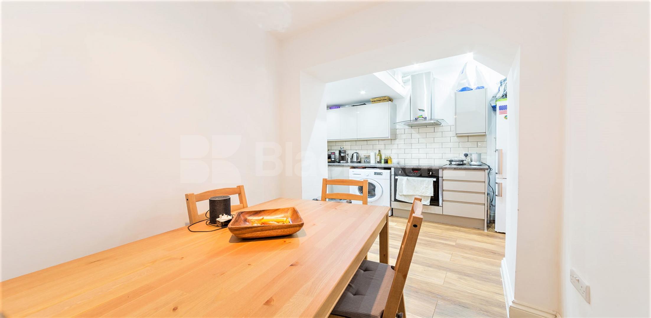 			RECENTLY REFURBISHED , 2 Bedroom, 1 bath, 1 reception Flat			 Richmond Way, Shepherds Bush/Brook Green